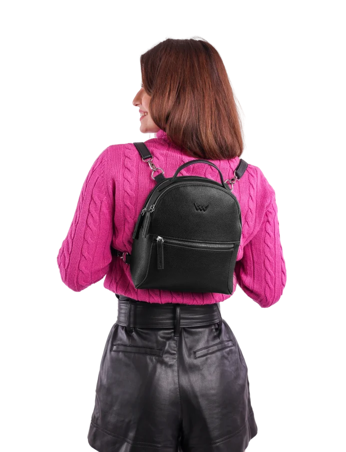 Serafina  Black