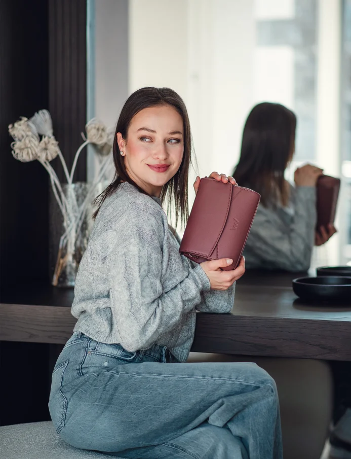 Danita Mini Wine Red