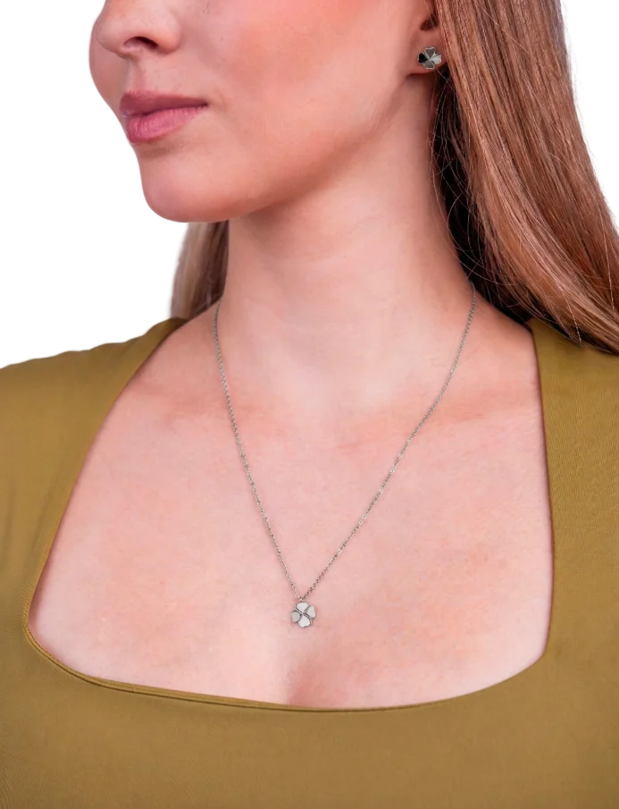 Necklace Fouria Silver