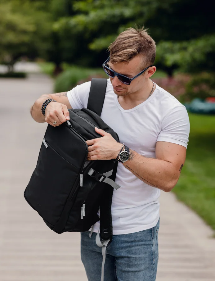 Foppe Men Black