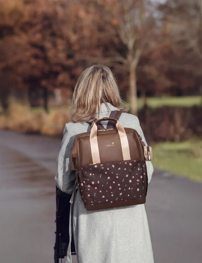 Eloa Flowers Brown
