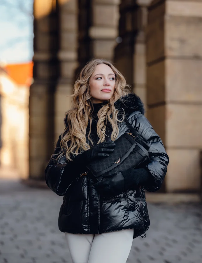 Danita MN Black