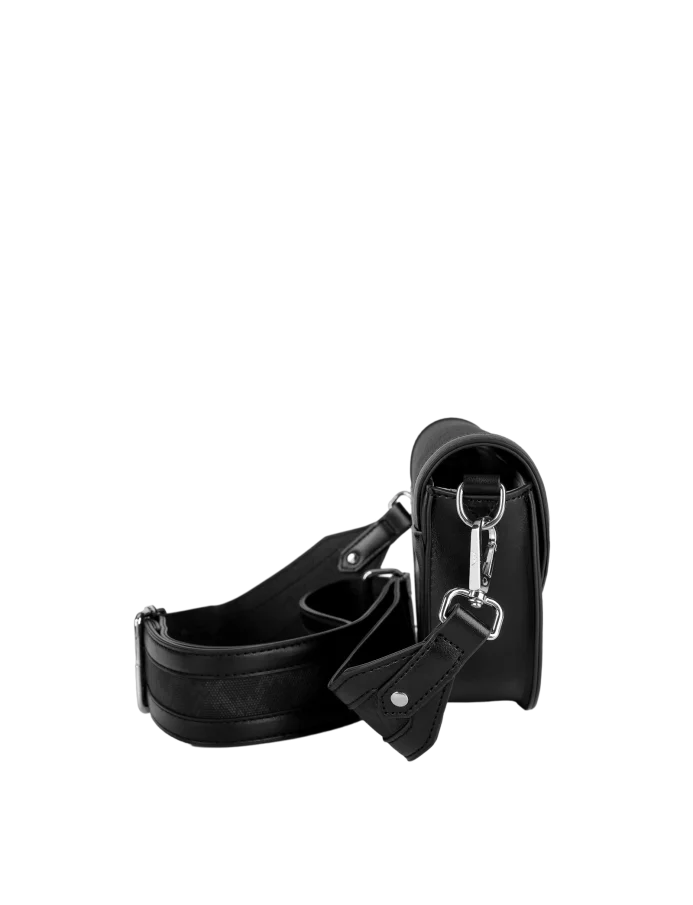 Tricia MN Black