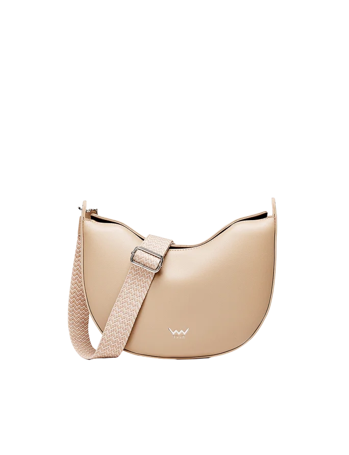 Carys Creme