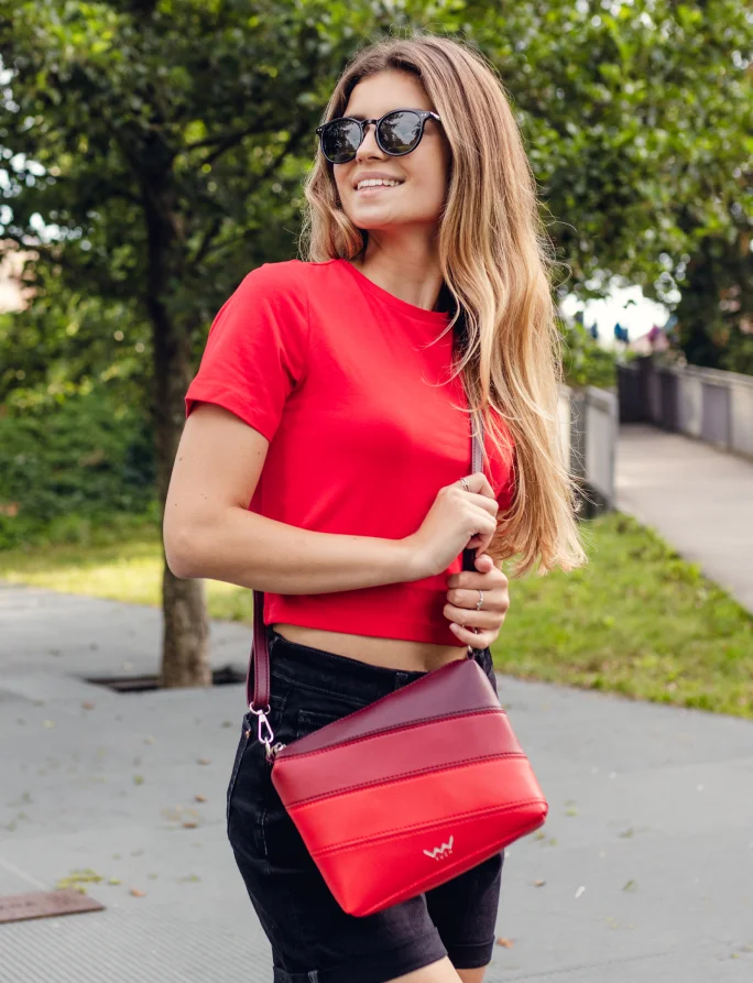 Coalie Striped Red