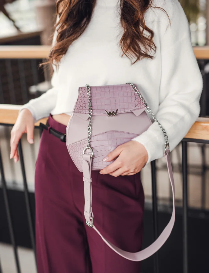 Selena Lila