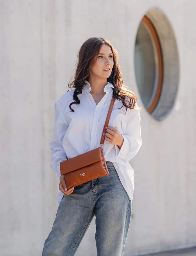 Yella Chic Brown