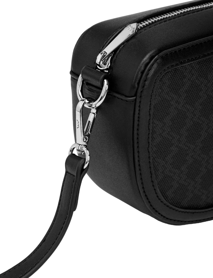 Elowen Black