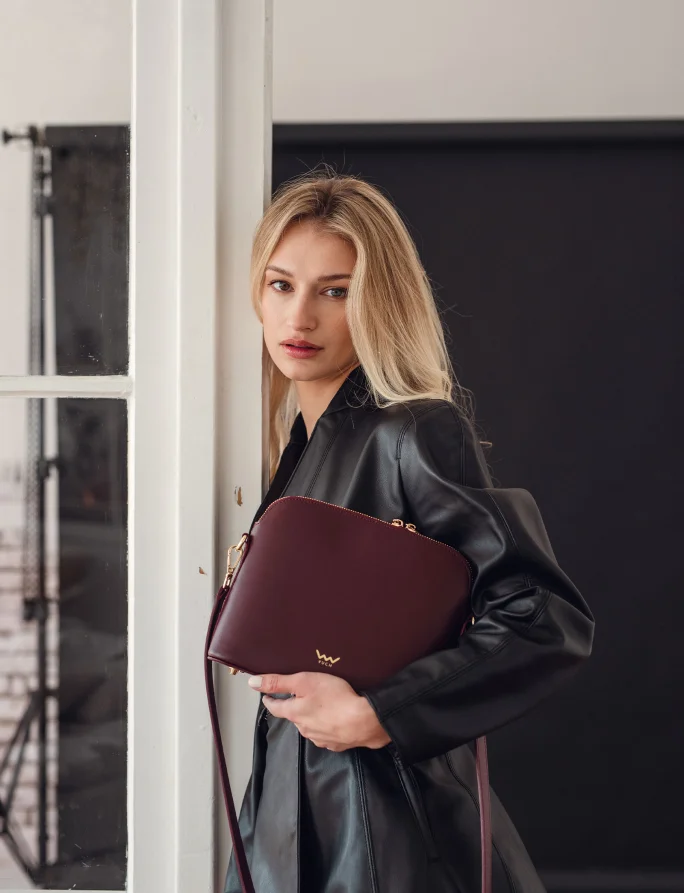 Marcia Wine Red