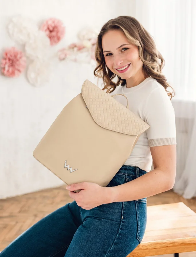 Joanna Diamond Beige