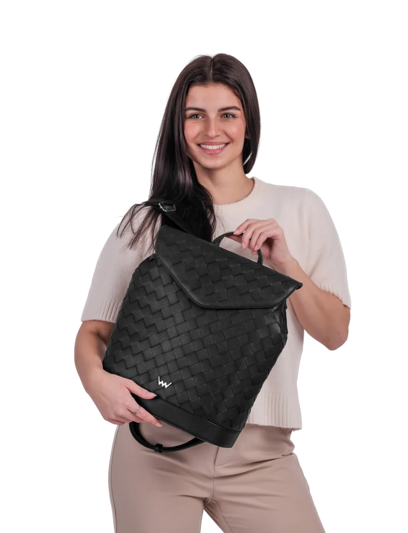 Joanna Intrecciato Black